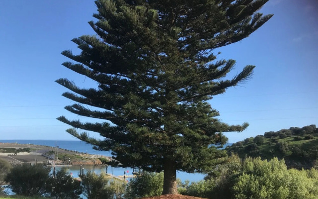 Penneshaw Oceanview Apartments