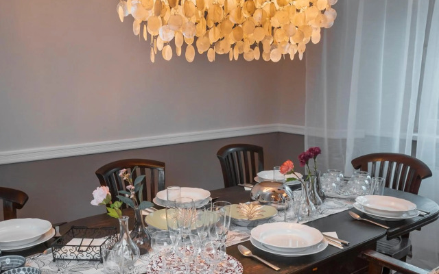 90qm Ferienwohnung Berlin Zentrum Nähe Prenzlauer Berg, 2 Bäder