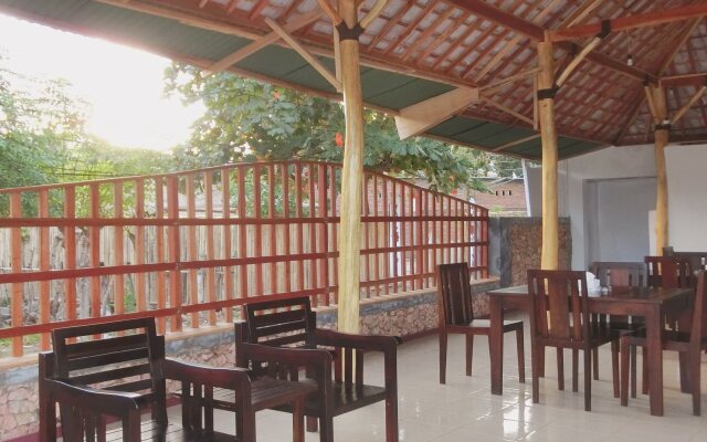 Lombok Holiday Hotel