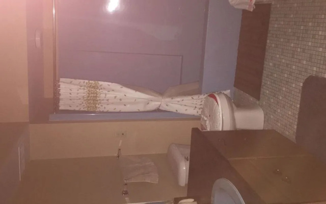 Valhalla Hillside Inn