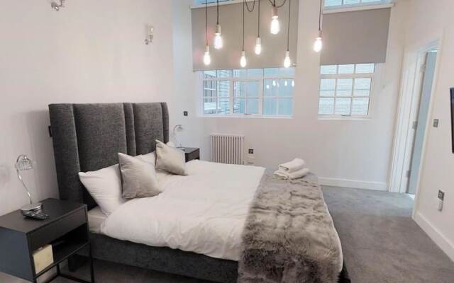 Ultra Luxurious 2 Bedroom