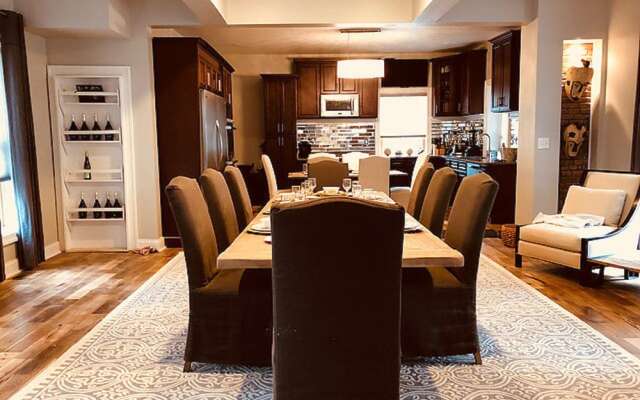 The Cochrane House Luxury Historic Inn