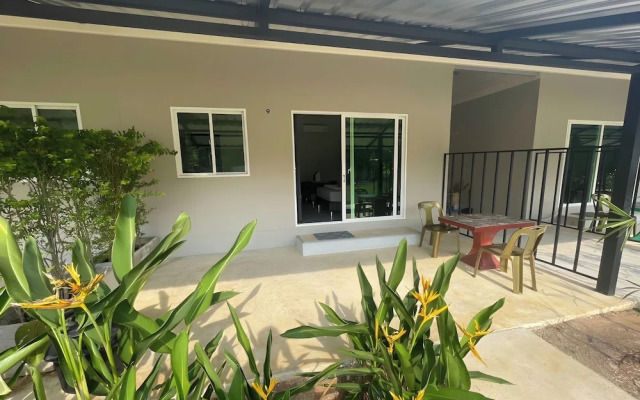 Davy'S Cottage Phuket
