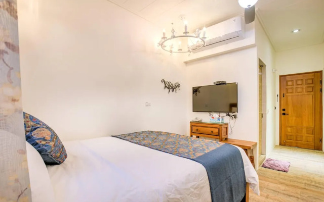 Dory Hostel