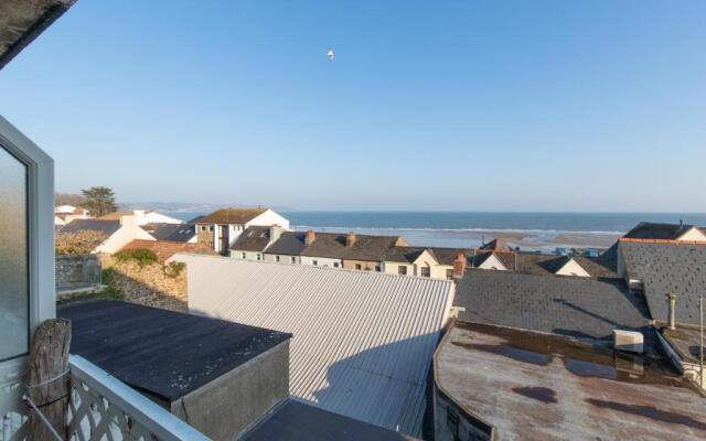Seaward Apartment - Sea Views Village Centre