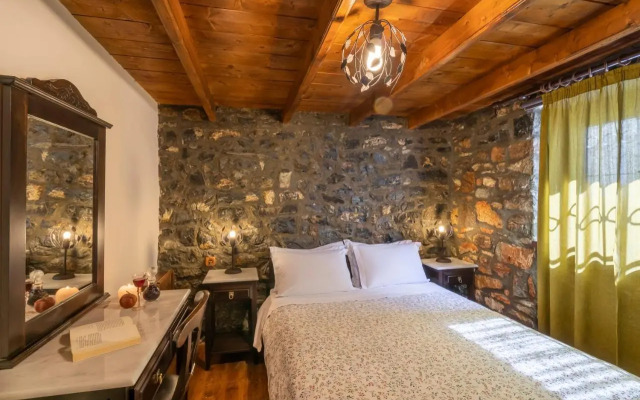 Rouga Mountain Boutique Suites & Spa