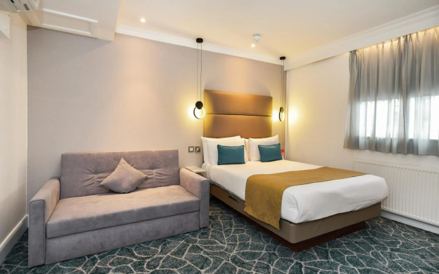 Queens Park Hotel