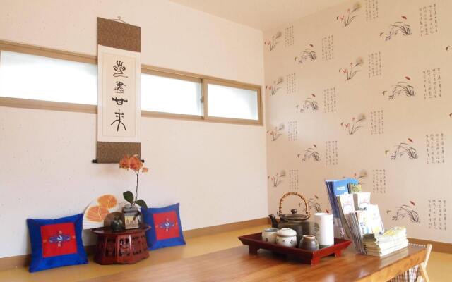 Empathy Hanok
