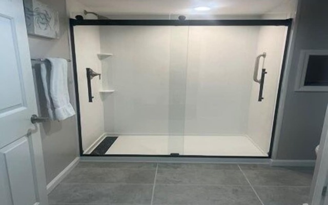 405 Brighton 2 Bedroom Condo