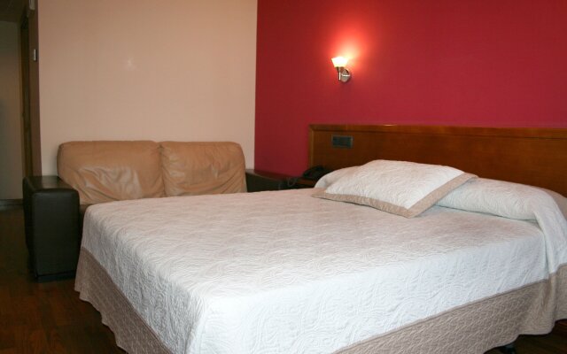 Hotel Cangas De Onis Center