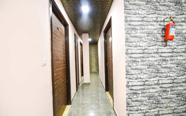 Fabhotel Shiva Residency