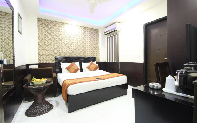 Hotel Hill Palace