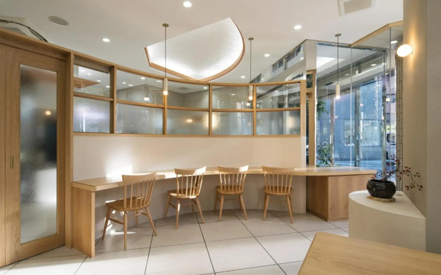 Eins Inn Umedahigashi