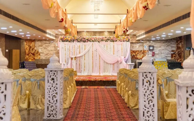 Hotel Maple Delite