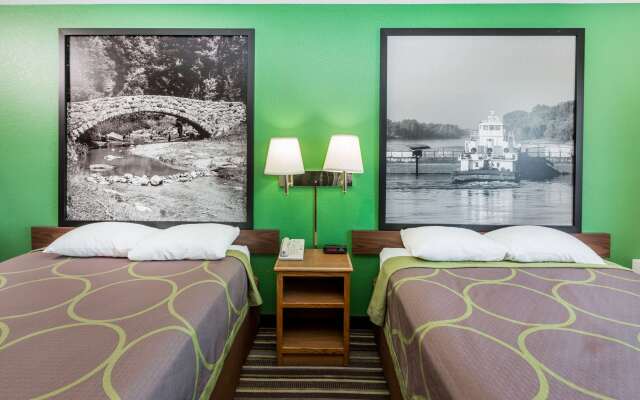 Super 8 by Wyndham Sioux City South