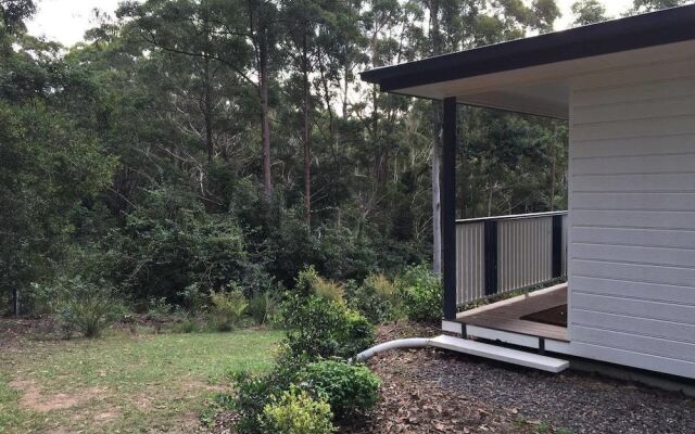 Mapleton Cabins & Caravan Park