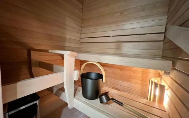 Suite - King Size Bed - Gym&Wifi - Indoor Parking