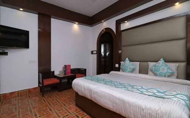 OYO 1467 Hotel Hill Queen