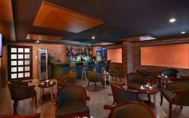 Clarks Inn Airport Hotel