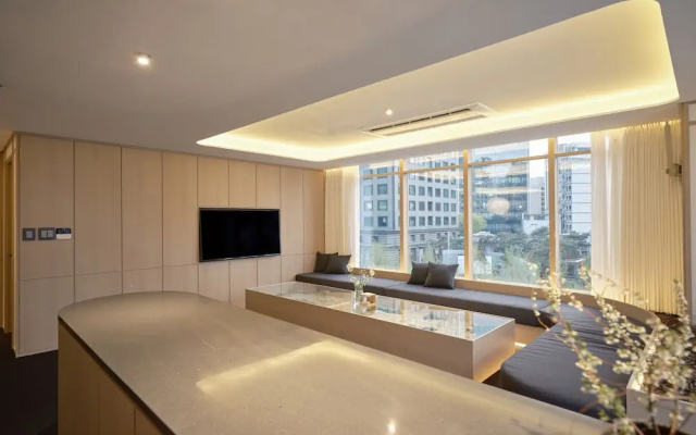 UH Suite Seoul Deoksugung