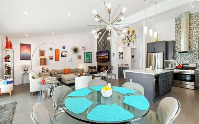 Demuth Park Desert Oasis - Pool - Tiki Room