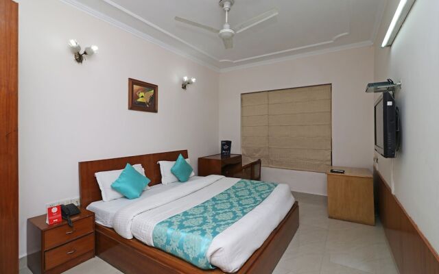 OYO 10585 Hotel Shubhdeep Aashiyana 2
