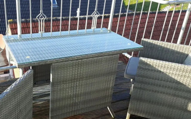 Petra Modern Retreat