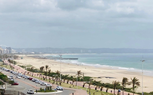 605 Tenbury Beach Apartment