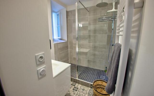 Beau T2 dans Résidence avec Piscine proche mer + PK