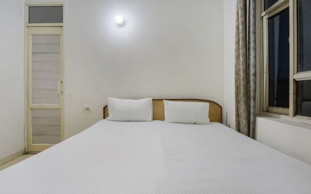 SPOT ON 44303 Canadian Guest House