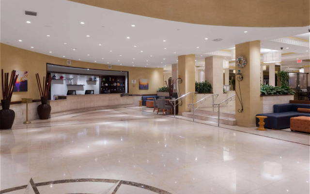 Radisson Resort Miami Beach