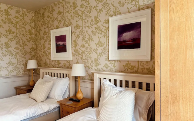 The Old Orleton Inn