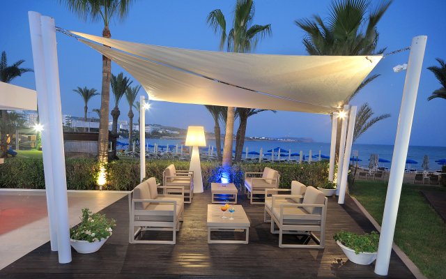 Okeanos Beach Boutique Hotel