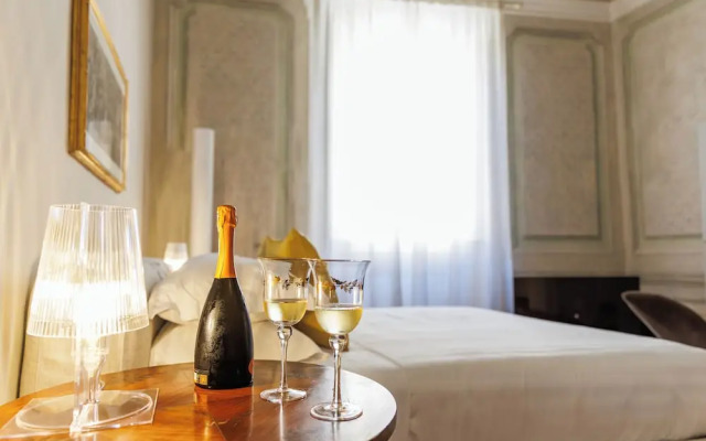 PALAZZO DELLA BIANCA- Royal Experience