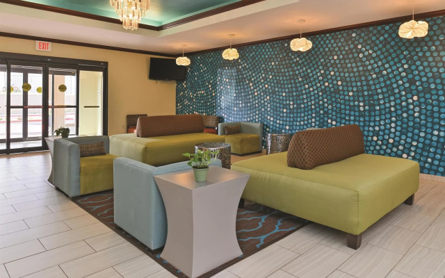 La Quinta Inn & Suites by Wyndham Woodward