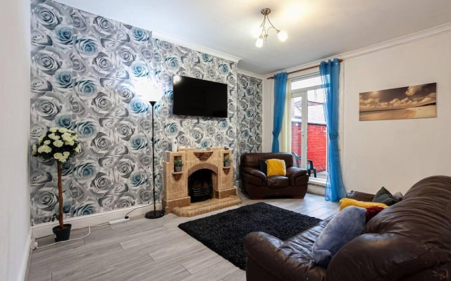 Captivating 5-bed House in Horwich Bolton
