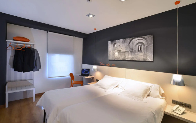 Hotel Bed4U Tudela