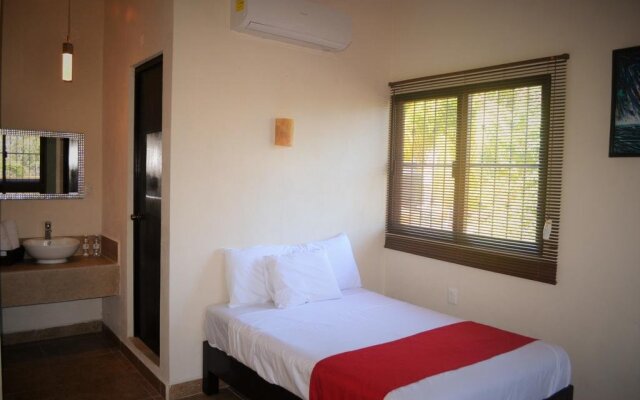 El Roble Hotel
