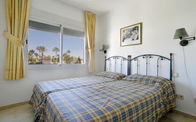Costalita Penthouse in Estepona