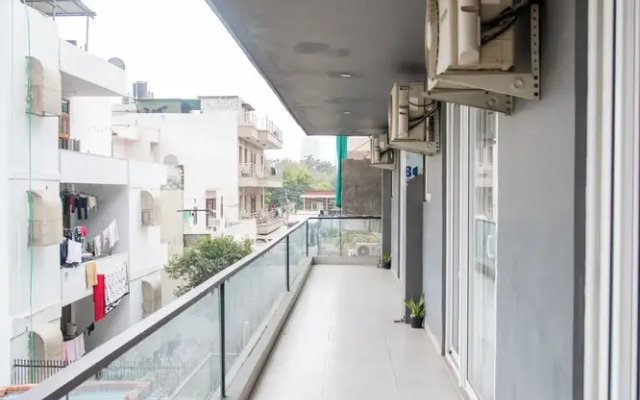 30 Vamsor Heights
