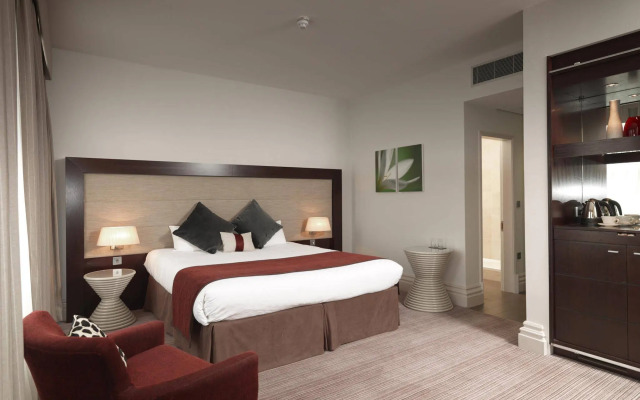 Leonardo Hotel Cardiff