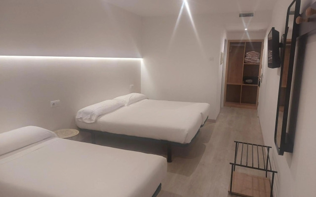 U-Hotel Dario Lugo
