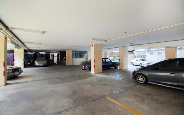 Meesook Residence