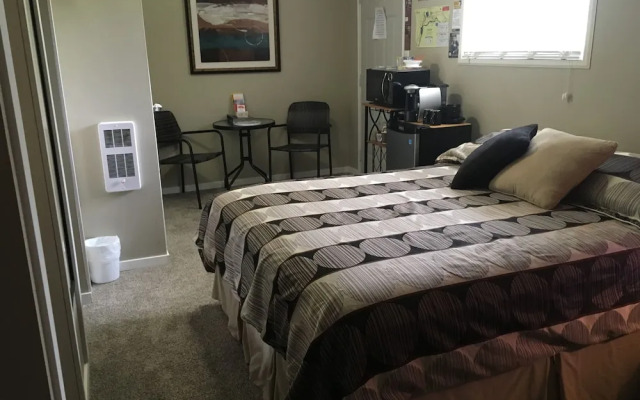 Nana's Nest And Breakfast