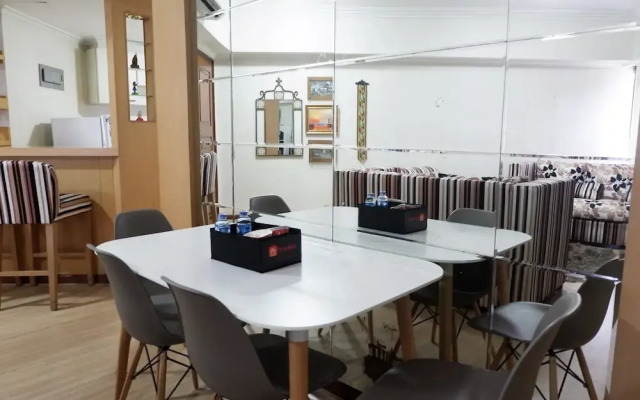 Strategic 3BR Apt at Sudirman Tower Condominuim