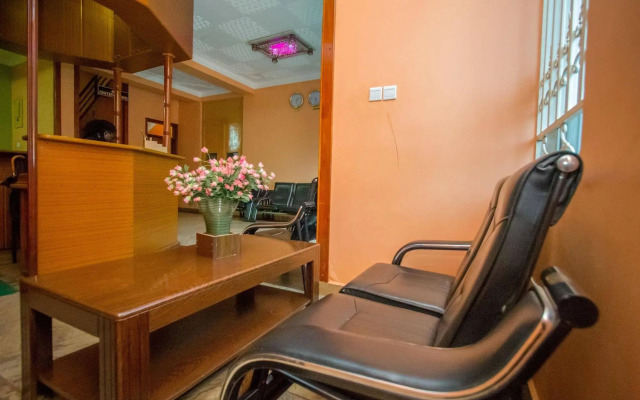 Jevine Hotel