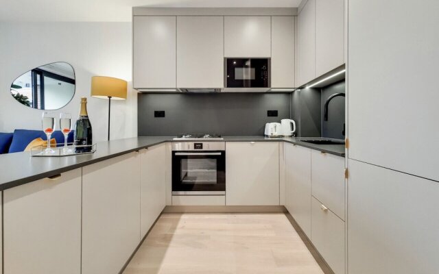 Deluxe Wembley Harrow Apartment