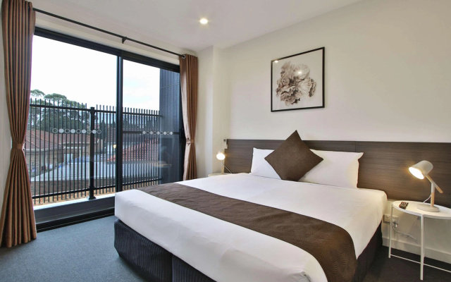 Quality Apartments Dandenong – Guest Rooms – Melbourne