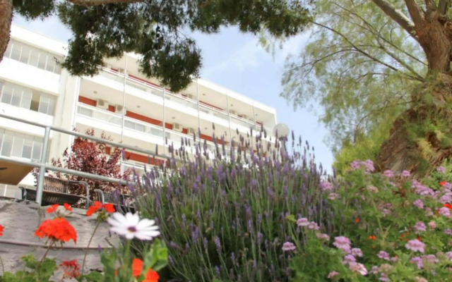 Siagas Beach Hotel