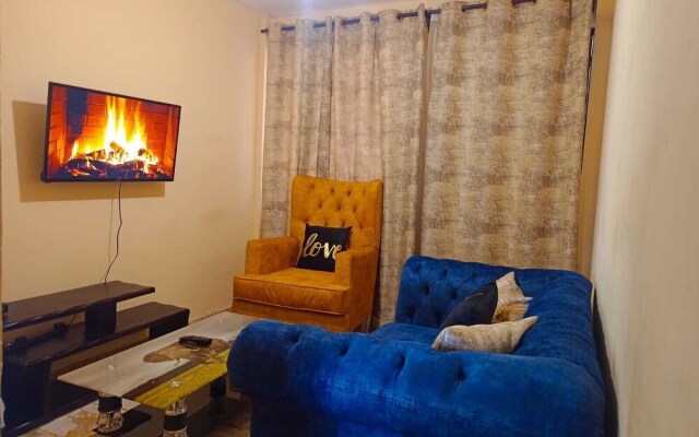 Lux Suites Trm drive Apartments Roysambu